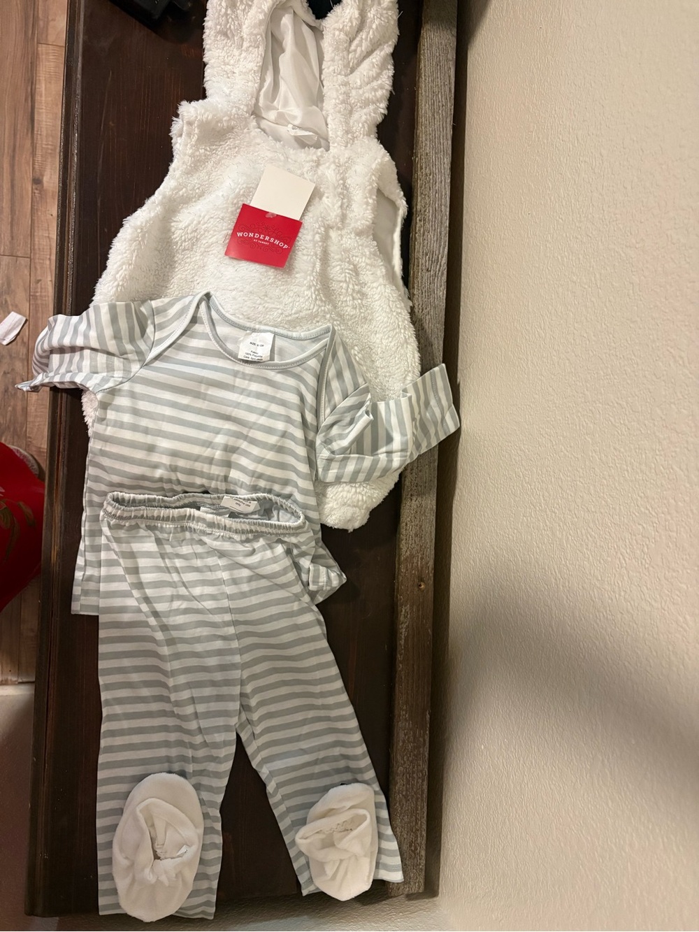Wondershop White Teddy Bear Hooded Kids Costume - Picture 2 of 3